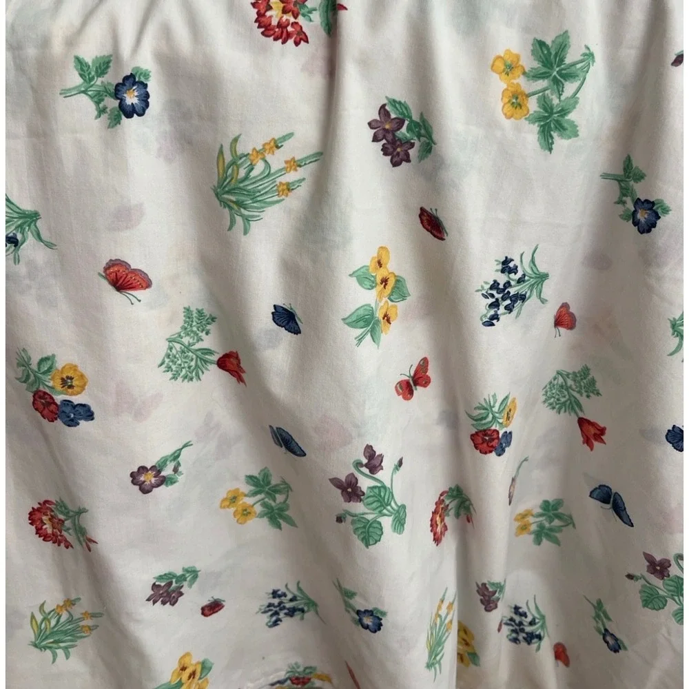 Cannon Flat Sheet Queen‎ Vintage Calico Wildflower Butterfly Sprig Floral White